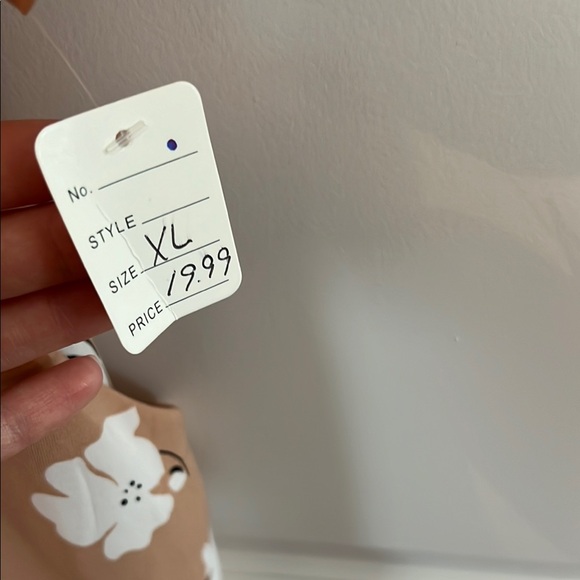 Floral V-Neck Dress in Tan and White - Picture 2 of 2